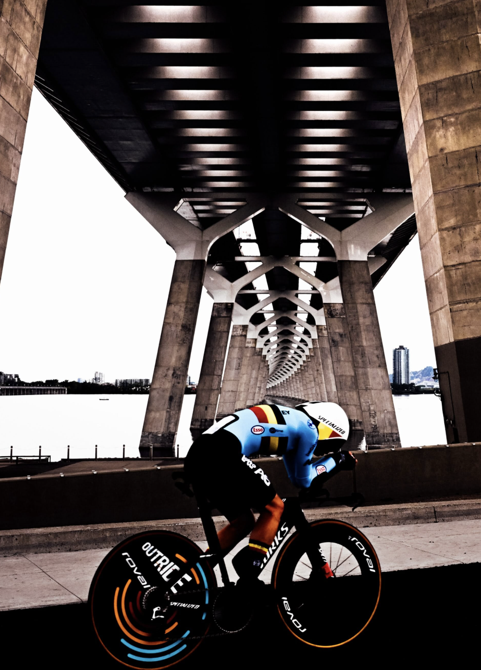 THE BELGIAN BULLET: HOW REMCO KEEPS BEATING THE BIGGEST TT ENGINES IN THE SPORT
